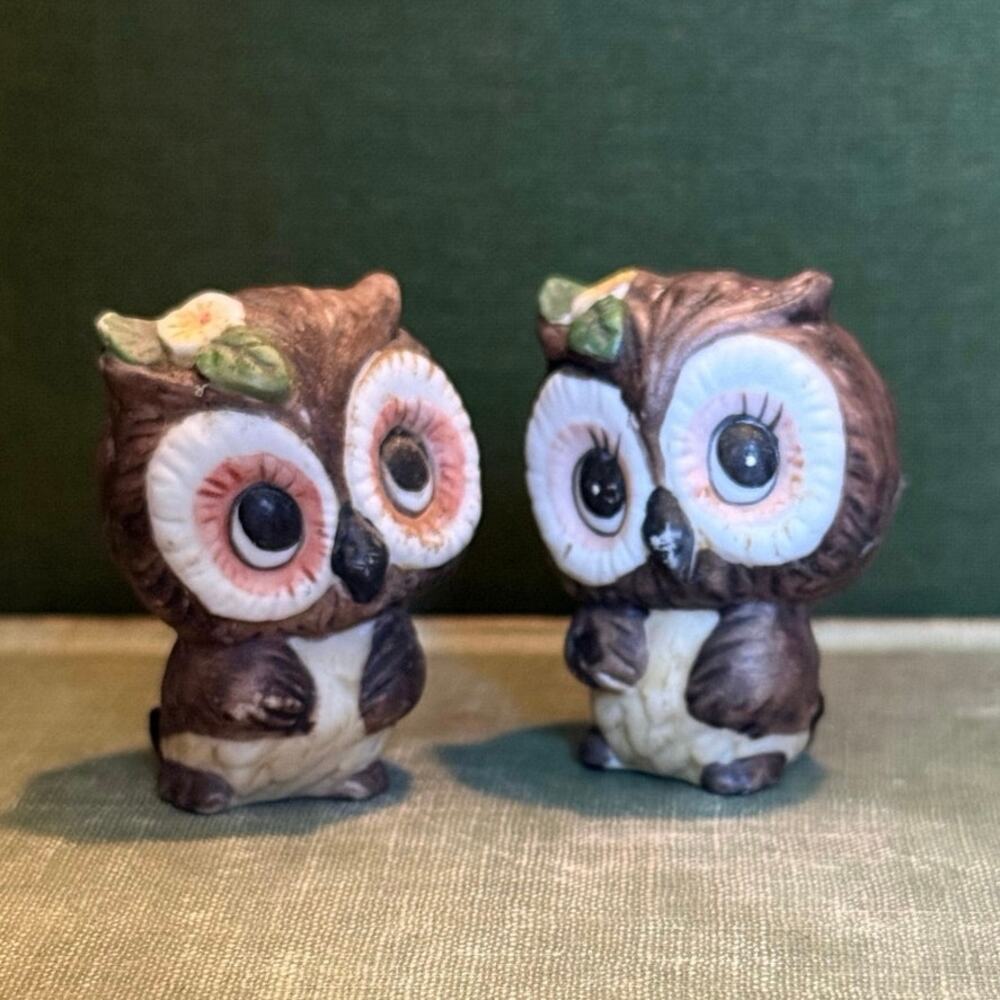 Josef Originals Owl Duo • George Good 1975 • Flowers & Leaves • 1.75”